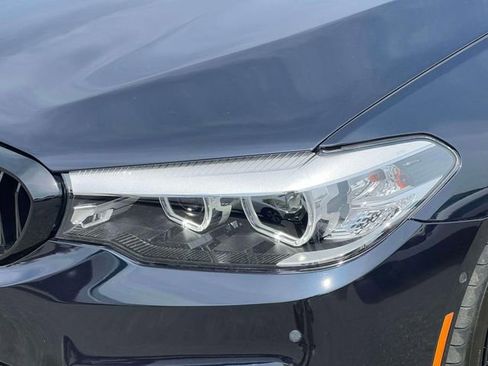 Used 2019 BMW 540i w/ M Sport Package RWD image 10