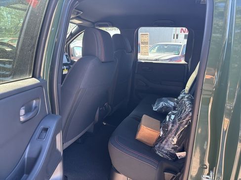 New 2026 Nissan Frontier PRO-4X w/ Pro-4x Convenience Package image 15
