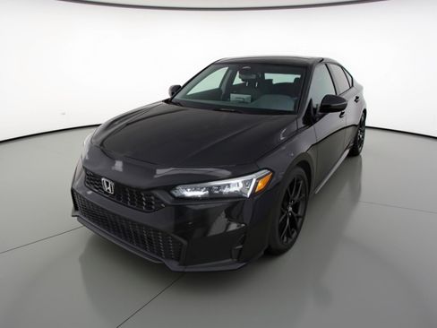 Used 2025 Honda Civic Sport image 3