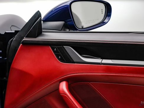 Used 2024 Porsche 911 Targa 4S image 95