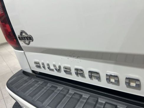 Used 2018 Chevrolet Silverado 1500 LT w/ Texas Edition image 27