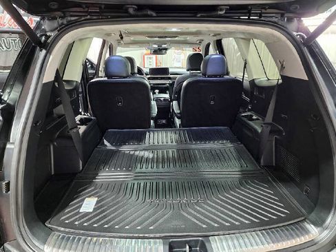Used 2022 Kia Telluride SX w/ SX Prestige Package image 13