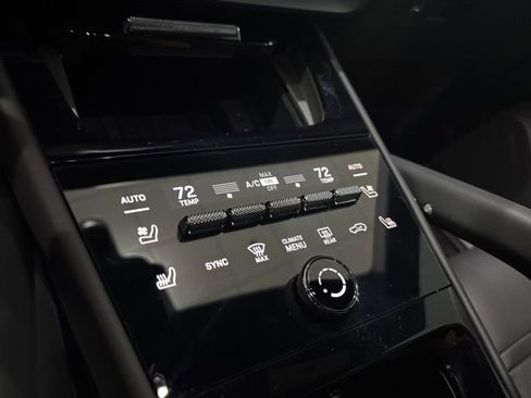 Used 2024 Porsche Cayenne S image 24