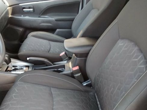 Used 2023 Mitsubishi Outlander Sport AWD image 7