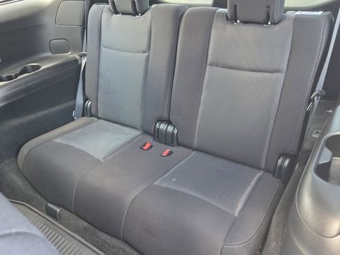 Used 2020 Nissan Pathfinder S FWD image 12
