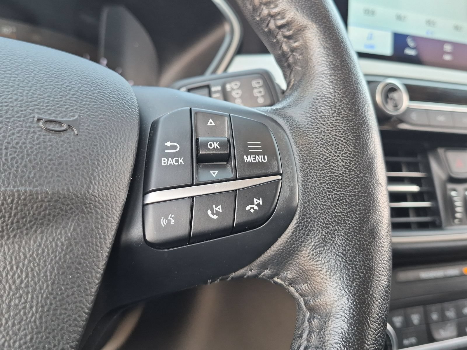 Used 2020 Ford Escape SEL AWD/4WD image 23