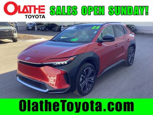 Certified 2023 Toyota bZ4X Limited w/ Weather Package image 4