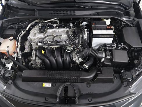 Used 2022 Toyota Corolla XLE image 42