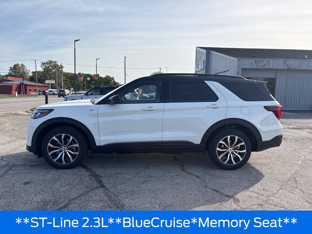 New 2027 Ford Explorer ST-Line w/ Premium Package AWD/4WD image 2