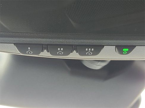 Used 2024 Subaru Crosstrek 2.5i Sport w/ Crosstrek Mirror Package image 21