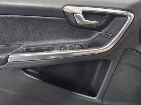 Used 2012 Volvo S60 T5 w/ Climate Pkg image 25