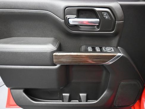 Used 2019 Chevrolet Silverado 1500 LT w/ All-Star Edition AWD/4WD image 10