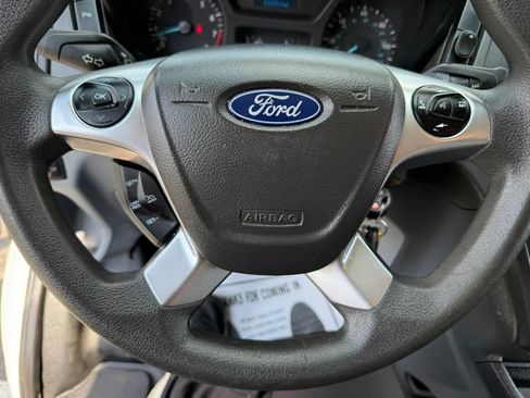 Used 2019 Ford Transit 250 148 Low Roof RWD image 6