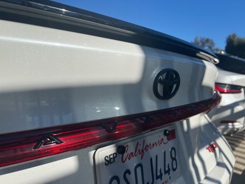 Used 2020 Toyota Avalon TRD image 6