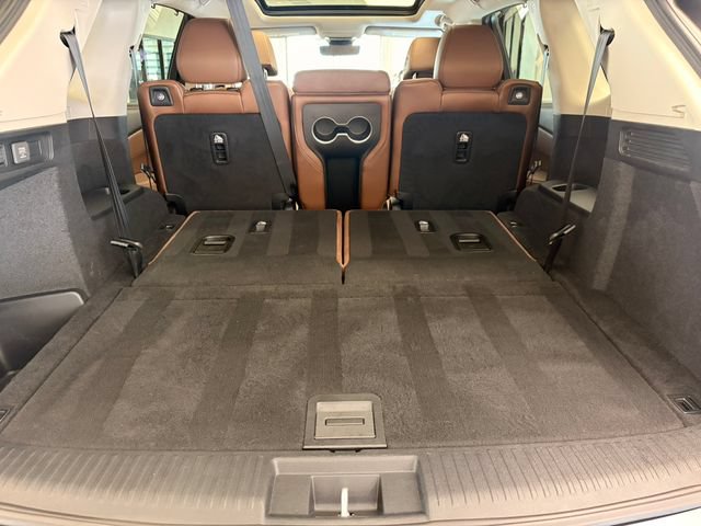 Used 2024 Acura MDX w/ Technology Package AWD/4WD image 25