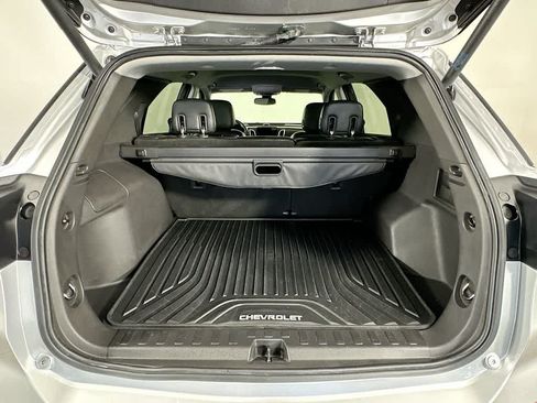 Used 2020 Chevrolet Equinox Premier FWD image 21