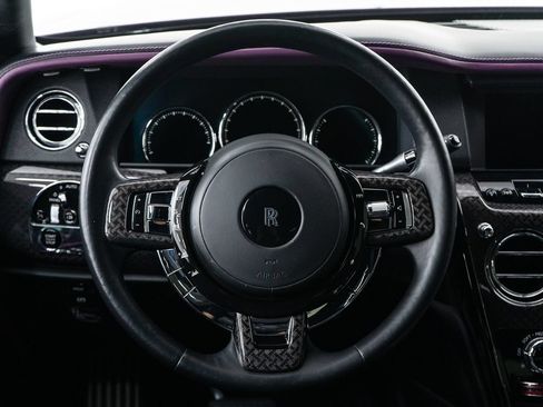 Certified 2022 Rolls-Royce Cullinan Black Badge w/ Dark Exterior Package AWD/4WD image 38