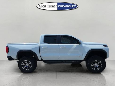 Used 2023 GMC Canyon AT4 w/ Canyon Safety Plus Package AWD/4WD image 3