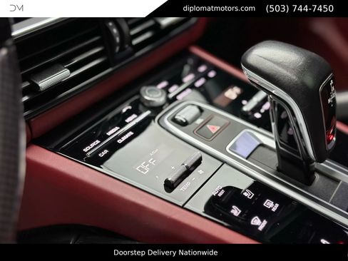 Used 2022 Porsche Cayenne Turbo w/ Performance Package (PG2) image 30