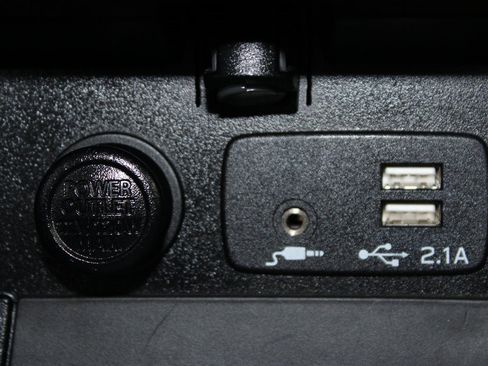 Used 2019 Subaru Outback 3.6R Limited image 18