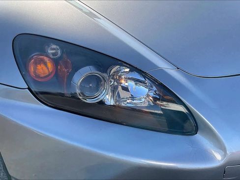 Used 2007 Honda S2000 image 25