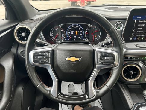 Used 2023 Chevrolet Blazer Premier w/ Enhanced Convenience Package FWD image 23