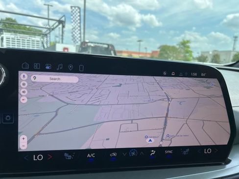 New 2026 Chevrolet Traverse LT FWD image 22