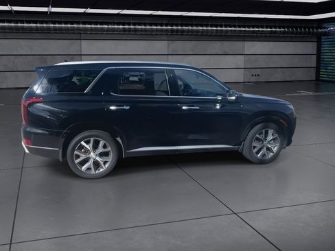 Used 2021 Hyundai Palisade Limited image 9