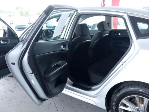 Used 2019 Kia Optima LX FWD image 29