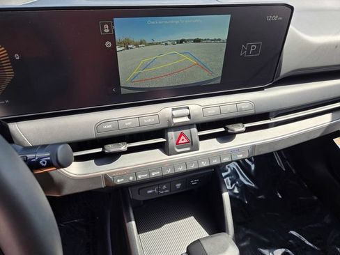 New 2026 Kia K4 FWD image 10