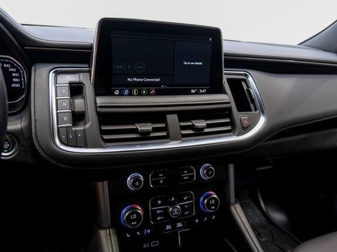 Used 2021 GMC Yukon XL SLT w/ Rear Media and Nav Package AWD/4WD image 52
