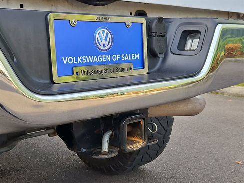 Used 2018 RAM 2500 SLT image 35