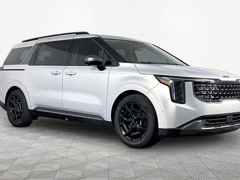 New 2026 Kia Carnival SX Prestige FWD image 3