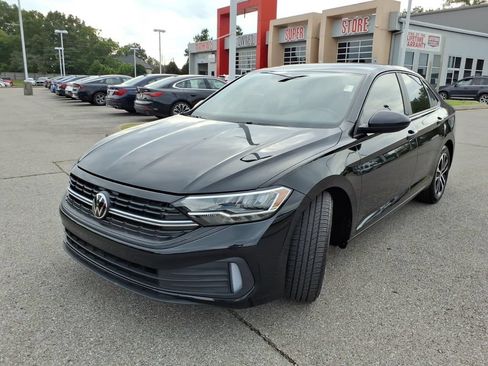 Used 2024 Volkswagen Jetta Sport FWD image 18