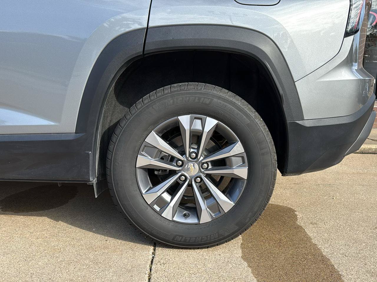 Used 2026 Chevrolet Equinox LT w/ Convenience Package II AWD/4WD image 28
