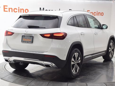 Certified 2025 Mercedes-Benz GLA 250 image 6