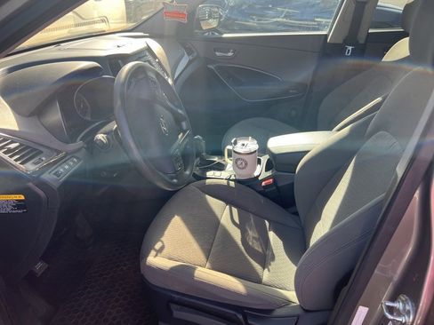 Used 2018 Hyundai Santa Fe Sport image 4