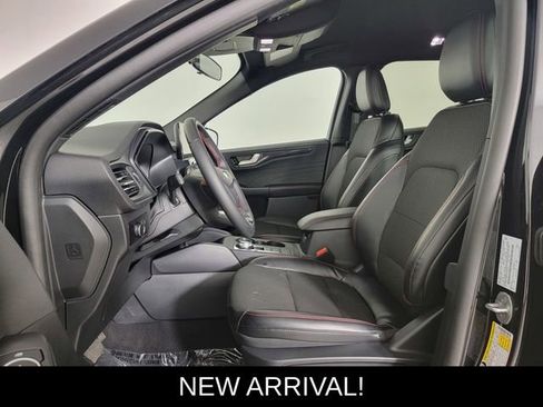 Used 2026 Ford Escape ST-Line AWD/4WD image 13