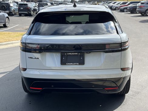 Certified 2025 Land Rover Range Rover Velar Dynamic HSE image 6