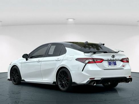 Used 2022 Toyota Camry TRD w/ TRD Package w/JBL Audio FWD image 4