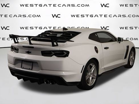 Used 2023 Chevrolet Camaro LT RWD image 39