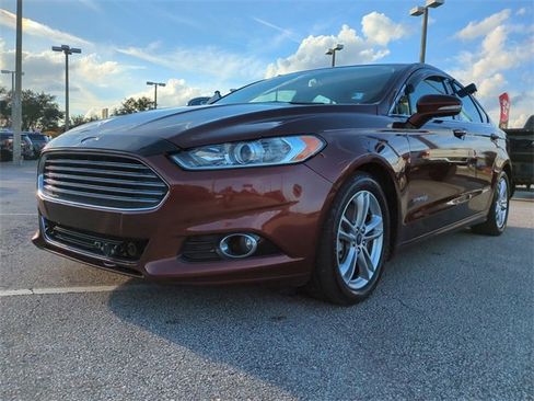 Used 2015 Ford Fusion Titanium image 8