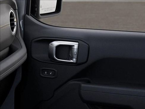 New 2026 Jeep Gladiator Sport AWD/4WD image 25