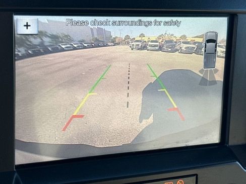 Used 2017 Ford F250 XLT w/ XLT Premium Package image 21