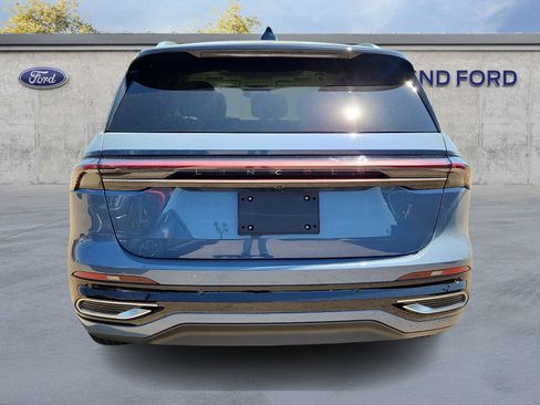 Used 2025 Lincoln Nautilus Black Label AWD/4WD image 6