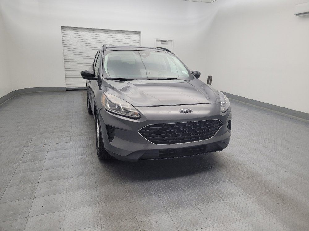 Used 2021 Ford Escape SE w/ SE Sport Appearance Package FWD image 14