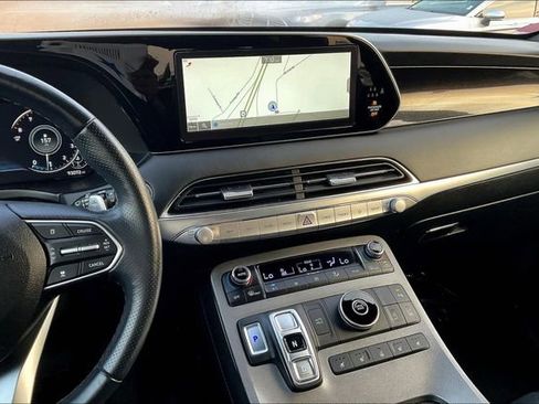 Used 2021 Hyundai Palisade Calligraphy image 6