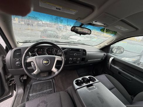 Used 2013 Chevrolet Silverado 1500 LT image 9