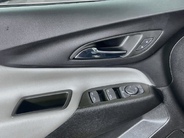 Used 2023 Chevrolet Equinox LS w/ LS Convenience Package FWD image 18