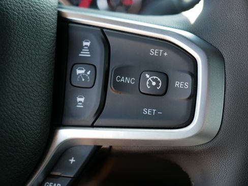 Used 2026 RAM 2500 Big Horn AWD/4WD image 29